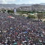 صنعاء والمحافظات اليمنية تشهد تظاهرات مليونية لدعم غزة ويعلن جماهيرها بدء المرحلة الرابعة من التصعيد